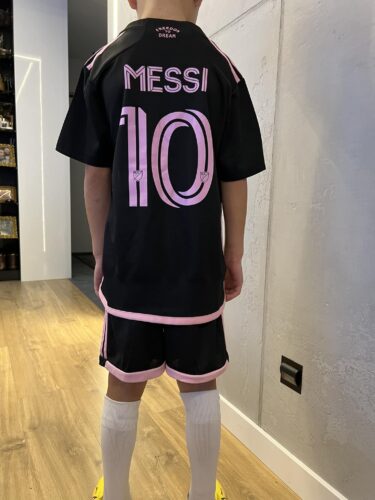 INTER MIAMI Lionel Messi apranga photo review